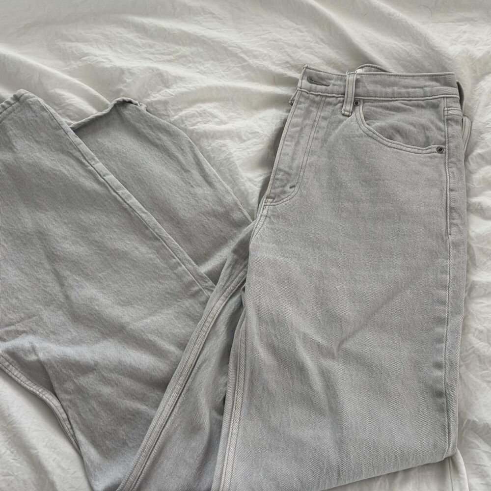 ABERCROMBIE&FITCH Sz 25 Women's Grey Frayed High Waisted Jeans